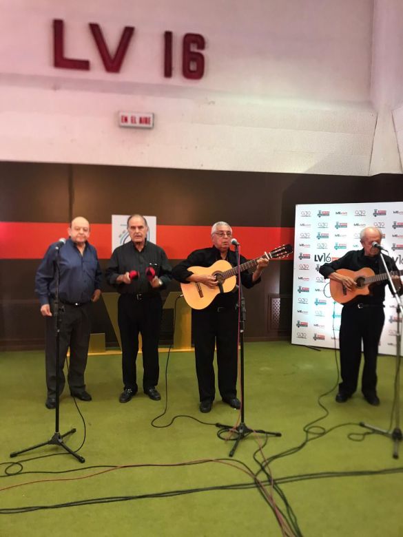 Los Caballeros del Romance en La Mañana del Limón 