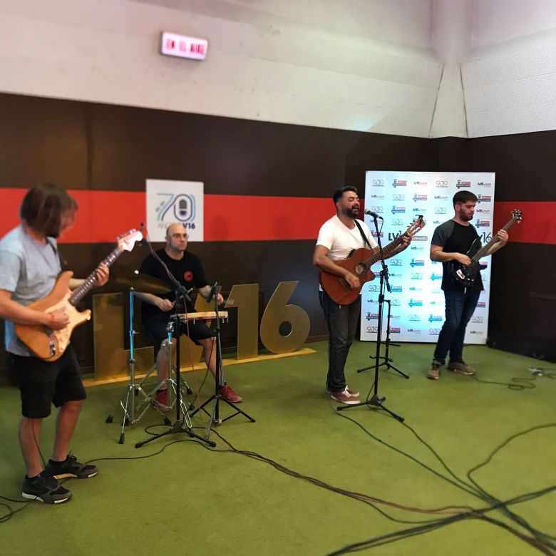 Tata Zalazar dejó su música en los viernes de La Mañana del Limón 