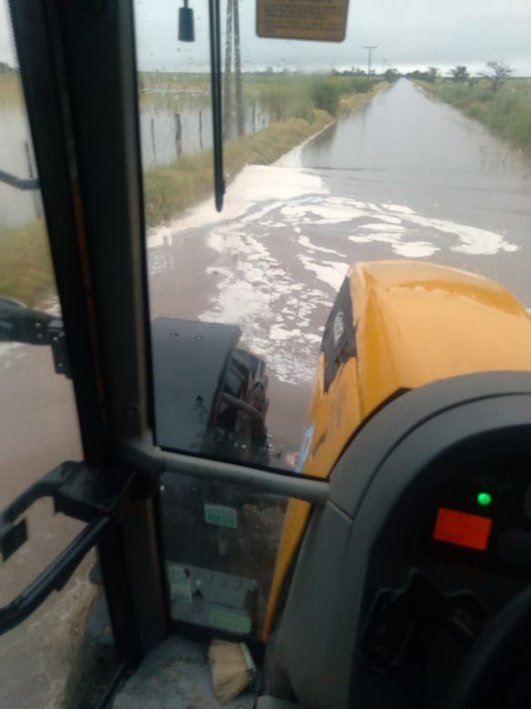 Llovió más de 230 milímetros en Jovita: inundaciones y traslados de pacientes con Covid