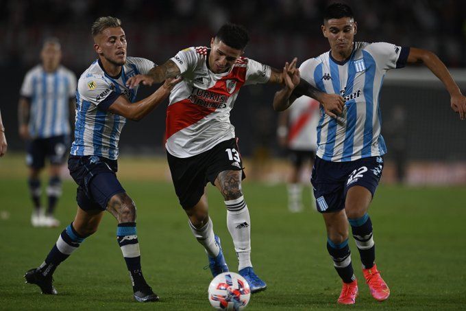 Racing logró la igualdad ante River