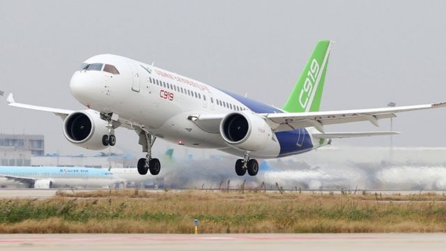 Se estrelló un avión con 132 personas a bordo en el suroeste de China