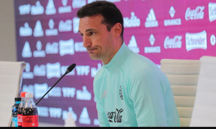 Scaloni aún no confirmó el equipo