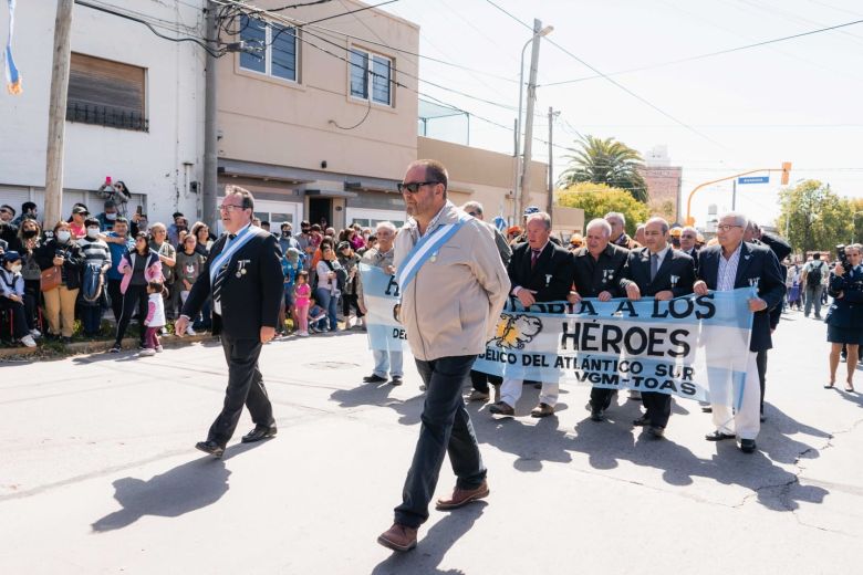 40° Aniversario de Malvinas: Llamosas y los intendentes del Gran Río Cuarto encabezaron los actos conmemorativos