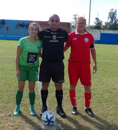 Desde Sampacho se animó a patear los prejuicios y a demostrar que el fútbol no es sólo cosa de hombres 