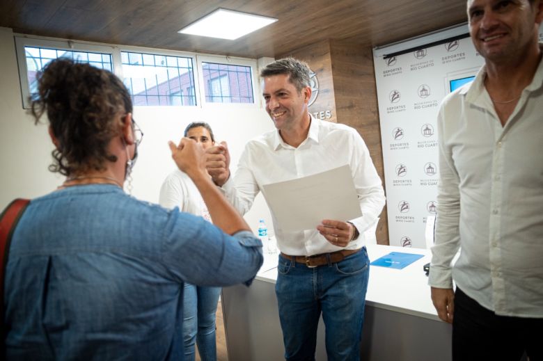 Becas deportivas: la presencia del Estado junto con los deportistas de la ciudad