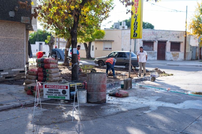 “Paseo La Merced”: el intendente recorrió las obras de puesta en valor del sector