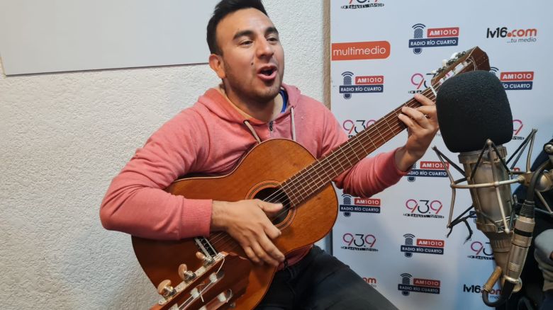 Acústico en La Mañana del Limón con Fernando Mansilla