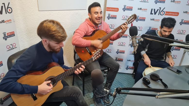 Acústico en La Mañana del Limón con Fernando Mansilla