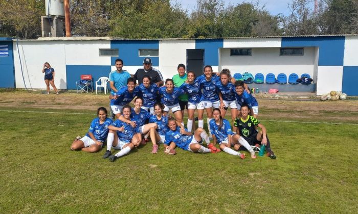 Universidad y Atenas mandan en el Femenino