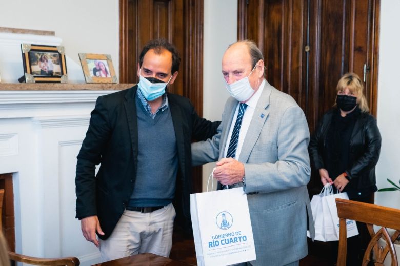 Llamosas recibió al Rector de la Universidad de Mendoza en el marco del programa de Terminalidad Educativa