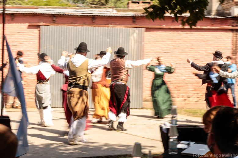  Tierra y Tradición prepara un impresionante despliegue para la "Peña La Patria, nace un 25"