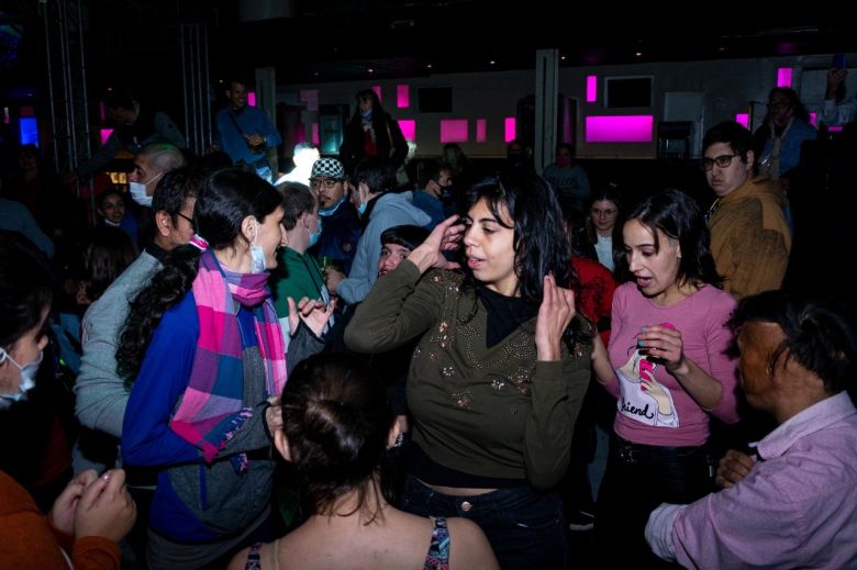 Con más de 200 personas volvió el programa inclusivo “Vamos a Bailar"