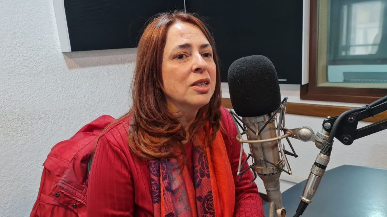 Valeria Limardo, escritora de Más Allá del Mar Caribe, en La Mañana del Limón