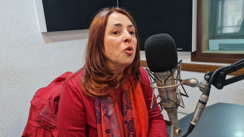 Valeria Limardo, escritora de Más Allá del Mar Caribe, en La Mañana del Limón