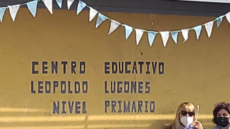 Volvió el desfile de carros y delegaciones gauchas organizado por el Leopoldo Lugones