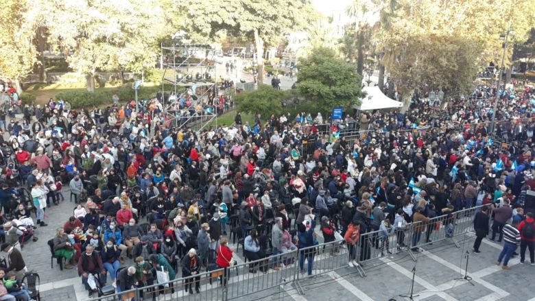 La Vuelta del Perro palpitó el 25 de mayo desde Córdoba Capital  