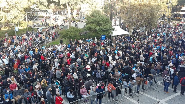 La Vuelta del Perro palpitó el 25 de mayo desde Córdoba Capital  