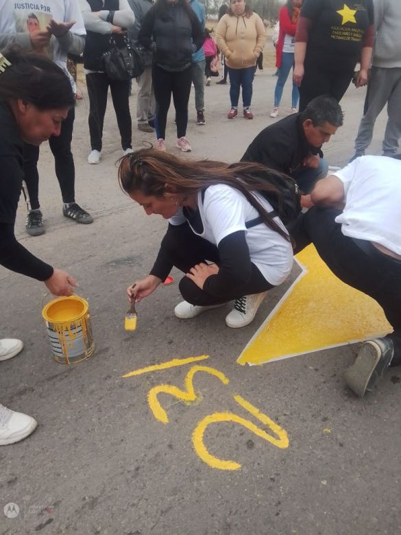 Se pintó una estrella amarilla en homenaje a un joven atropellado en Ruta 8