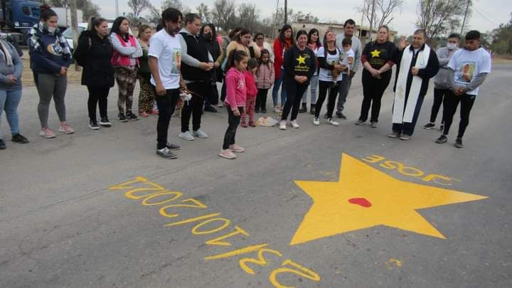 Se pintó una estrella amarilla en homenaje a un joven atropellado en Ruta 8