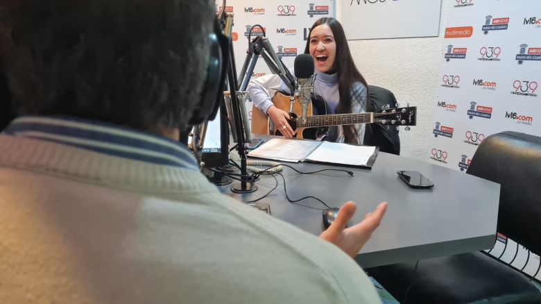 Acústico de viernes, con Zoe Audisio 