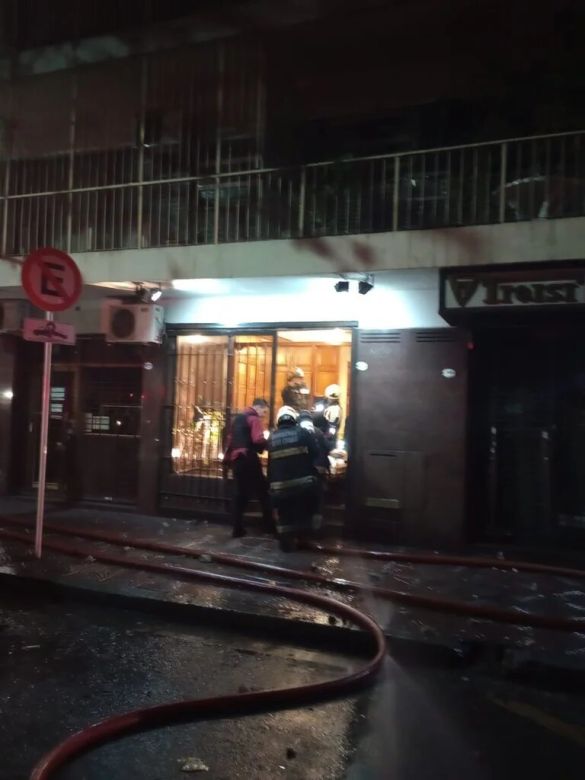 Murieron 5 personas tras un incendio en Capital Federal; tres son menores de edad