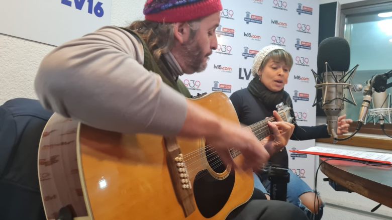 Trashumantes en el acústico de LMDL, con Deolinda Sosa y Sergio López