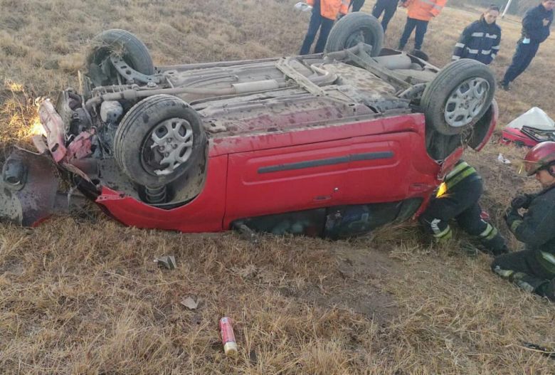 Un hombre volcó en la Autovía y debió ser hospitalizado