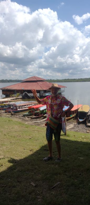 Se fue al Amazonas y recorre su río en una aventura única de vida 