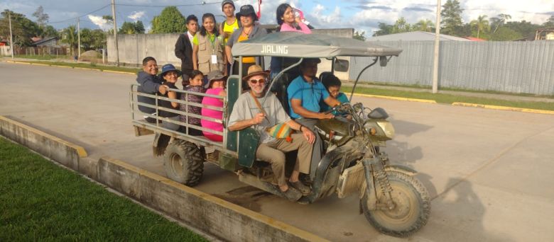 Se fue al Amazonas y recorre su río en una aventura única de vida 