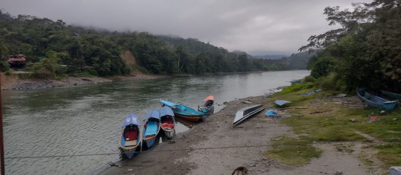 Se fue al Amazonas y recorre su río en una aventura única de vida 