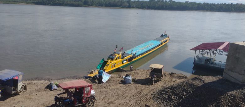 Se fue al Amazonas y recorre su río en una aventura única de vida 