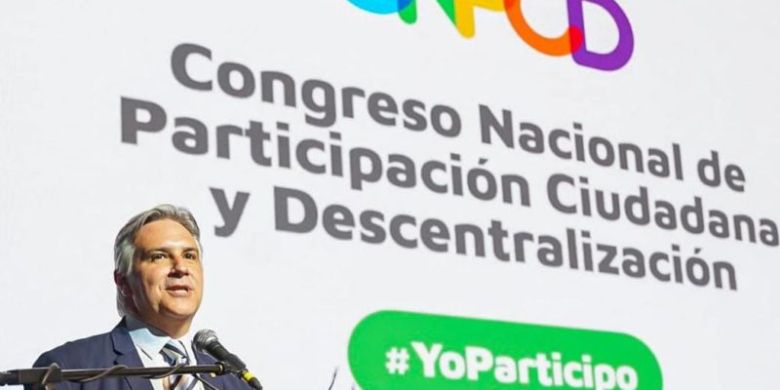 Llaryora cerró el primer Congreso Nacional de Participación Ciudadana y Descentralización 