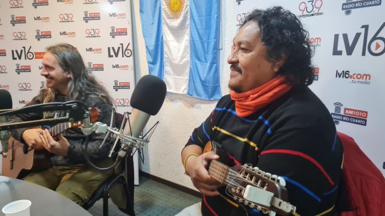 Acústico del viernes con los artistas Leandro Creado y Martín Sánchez