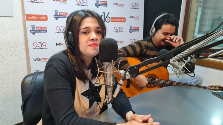 Lucila Romero en el acústico de La Mañana del Limón