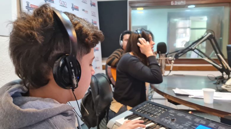 Lucila Romero en el acústico de La Mañana del Limón