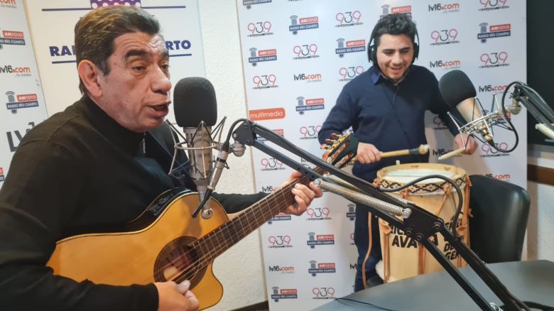 Ricardo Avaca en el acústico de los viernes