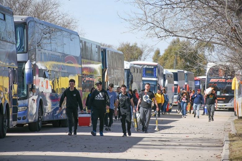 Villa Mercedes vive la gran previa “Fundamentalista”