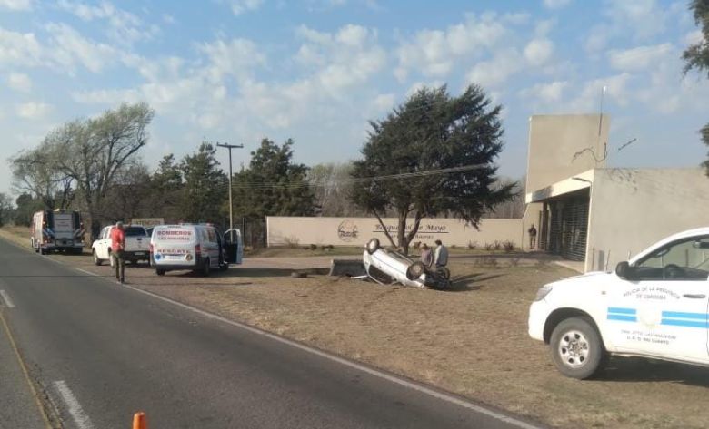 Volcó una camioneta en Las Higueras