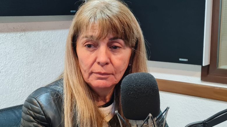 Después de 8 años de trámites, la legisladora Andrea Petrone es mamá