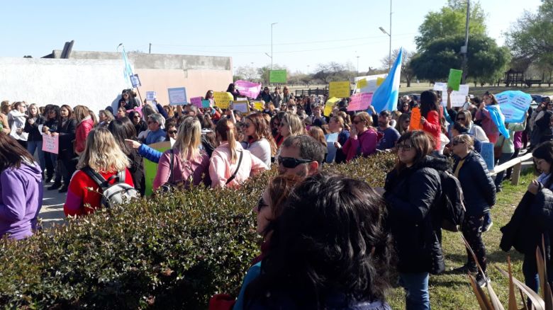 Alto acatamiento al paro de los docentes