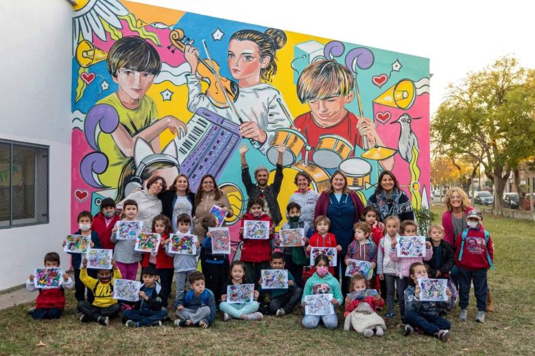 Gastón Liberto invita a pintar un mural