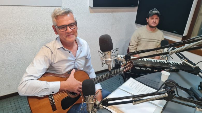 Miguel Bilinski y Diego Perera en el acústico de los viernes