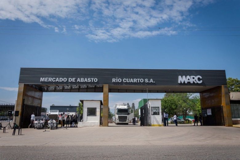 Por el fuego en el sector del Mercado de Abasto, se suspendió la operatoria