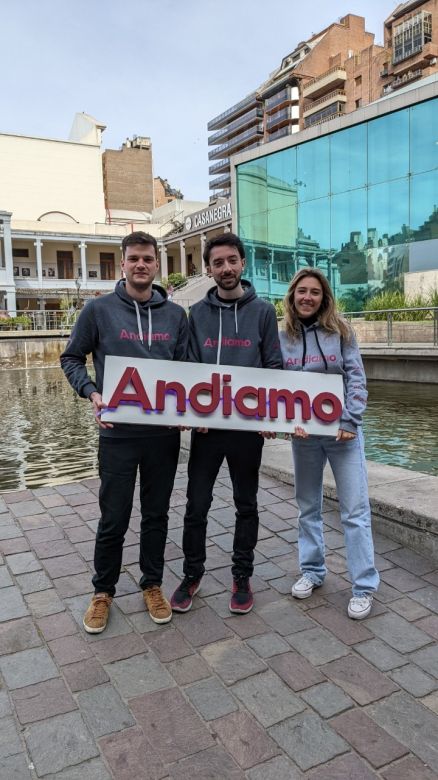 Jóvenes crearon una aplicación para viajar barato, divertido y acompañado