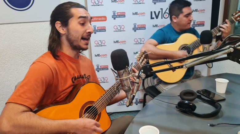 Sueño Jovial en el acústico de los viernes