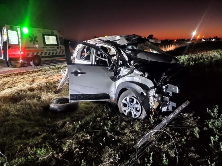 Tres lesionados tras un vuelco sobre la Ruta 8