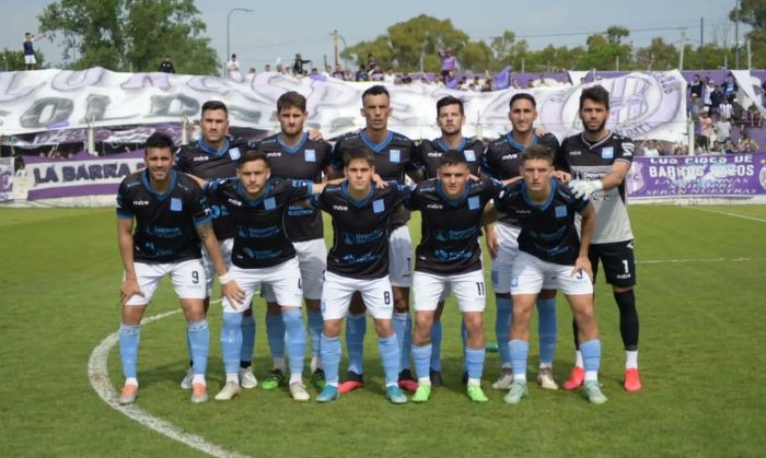 Estudiantes ganó y espera rival