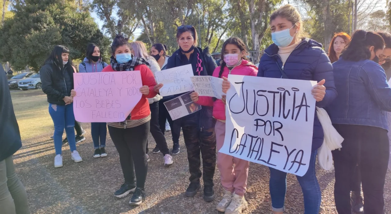 Neonatal: una de las muertes no será agregada a la investigación central