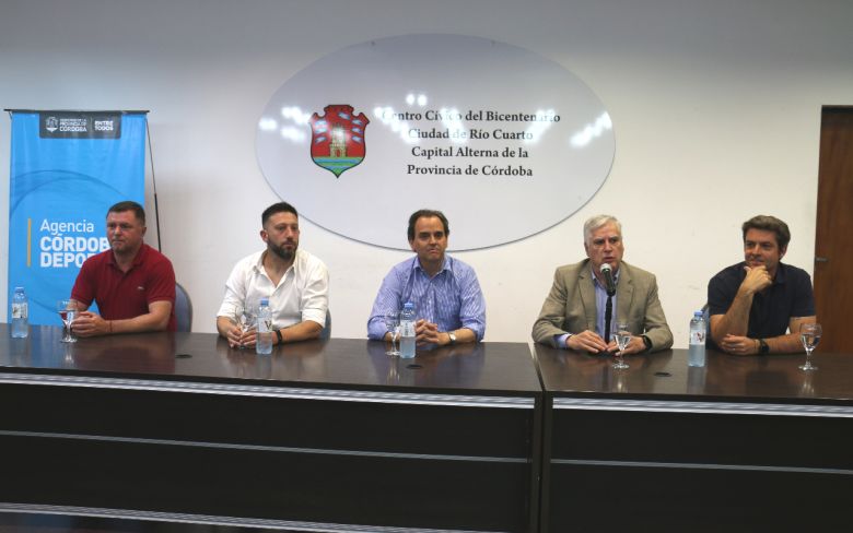 Reconocimiento a atletas que participaron de los Juegos Nacionales Evita 2022