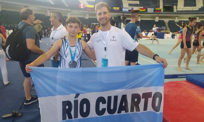 Con la participación de Facundo Mascanfroni, Argentina terminó segunda en el Sudamericano